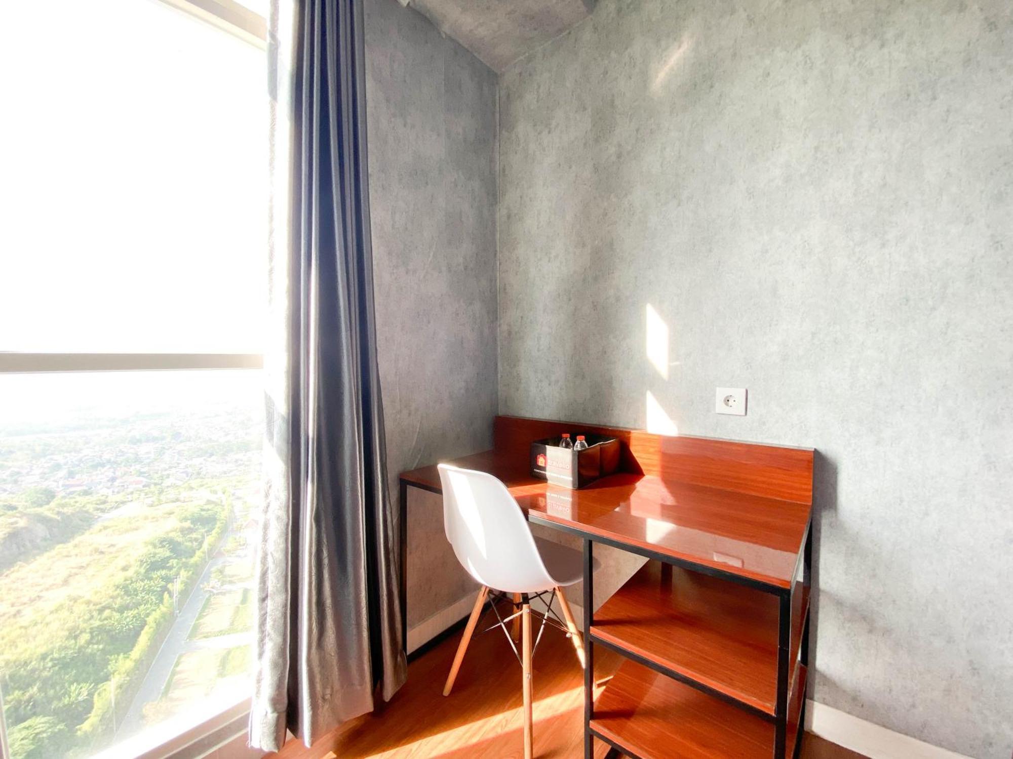 Homey And Good Choice At Amartha View By Travelio Apartemen Semarang